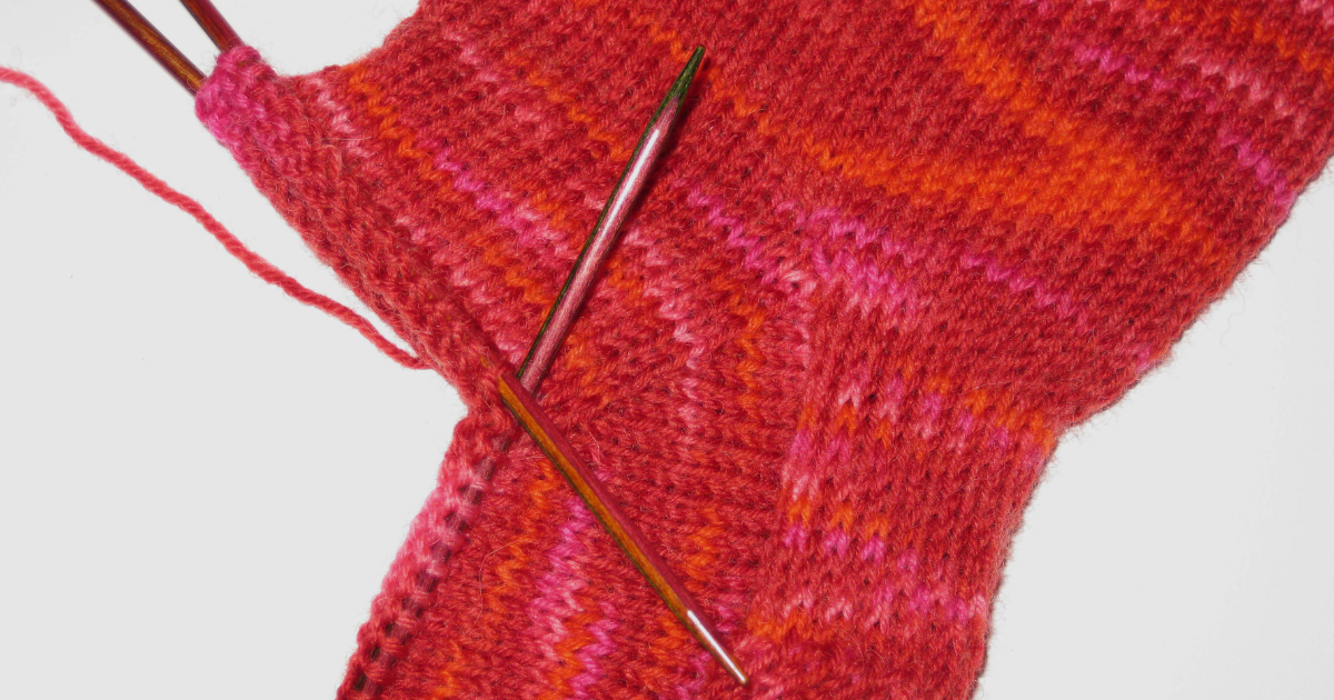 Good beginner knitting projects - the guide