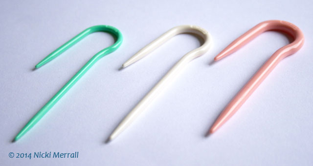 Clover cable needles