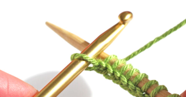 Read more about the article Crochet cast-on method – a left-handed knitting tutorial