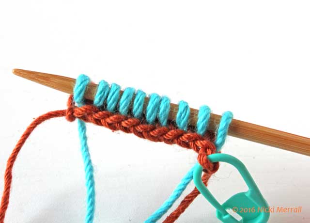 Start knitting with your working yarn