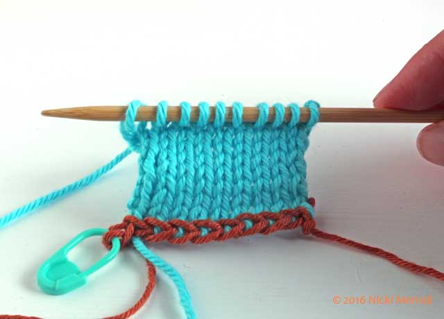 Work a few more rows using your working yarn