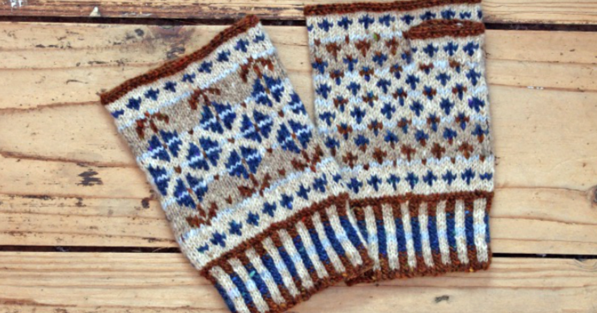 Read more about the article Guinevere fingerless mittens