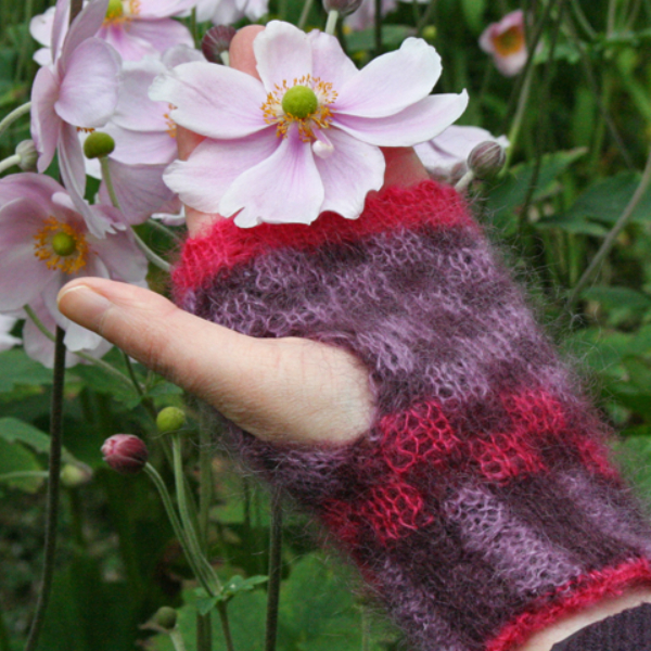 Anemone fingerless mittens by Nicki Merrall from Being Knitterly